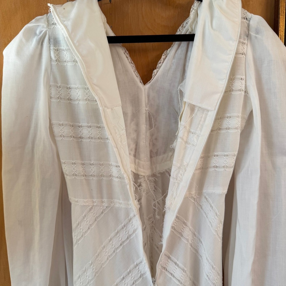 Vintage 70s Jody of California White Prairie Maxi Dress Lace Bishop Sleeve Small - Picture 15 of 16